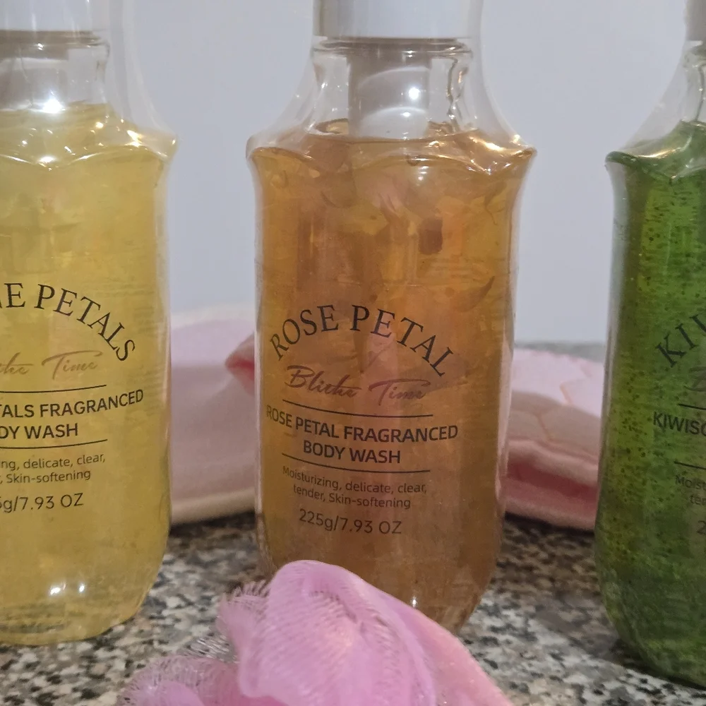 Body Wash 5 Piece Gift Set - Picture 5 of 9